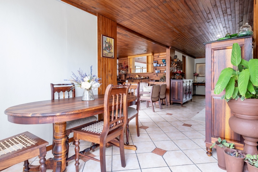 2 Bedroom Property for Sale in King George Park Western Cape